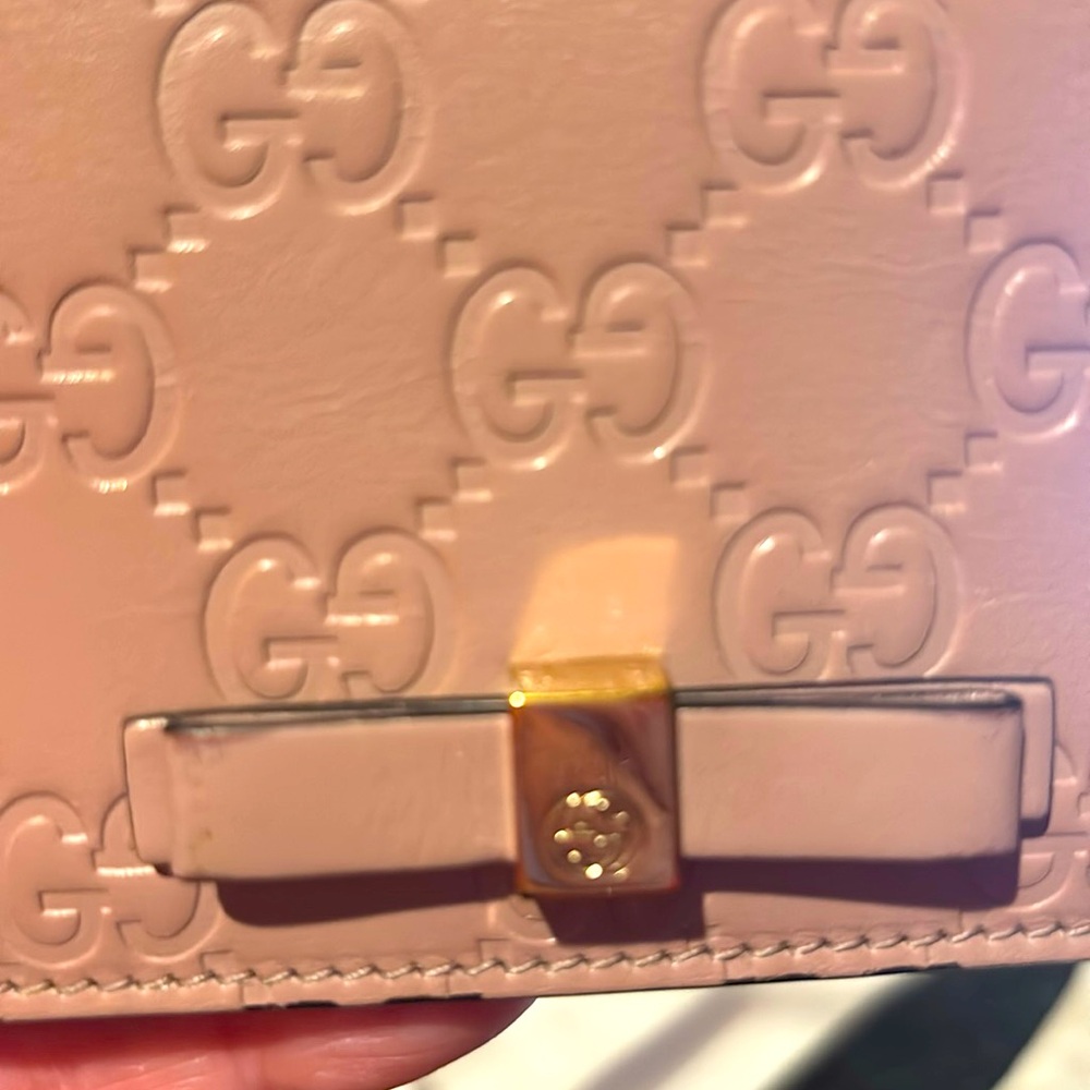 GUCCI GG GUCCISSIMA LEATHER BIFOLD WALLET includes DUSTBAG. EUC - Picture 4 of 9